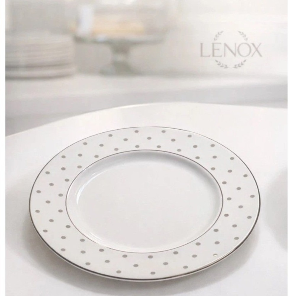 KATE SPADE NEW YORK LARABEE ROAD PLATINUM 9" ACCENT PLATES Lot Of 2